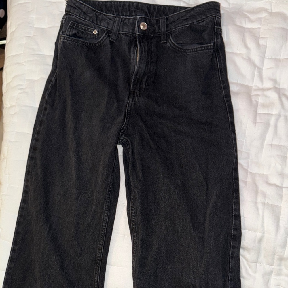 Black Straight-Leg Jeans